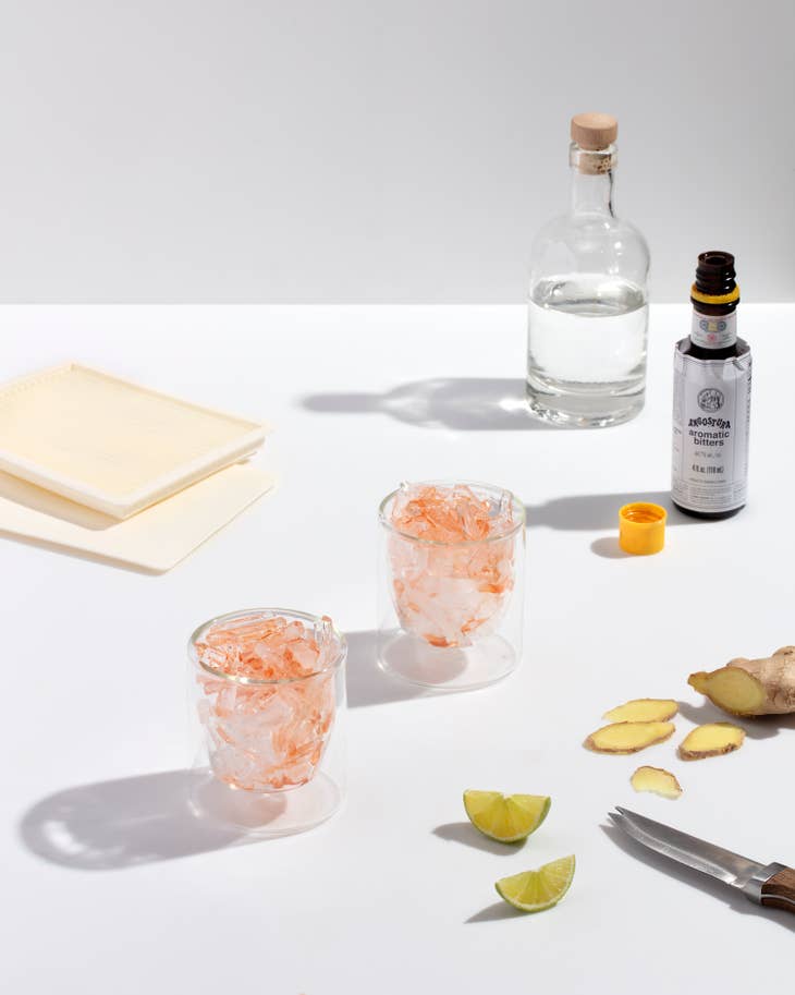 Peak Crushed Ice Tray