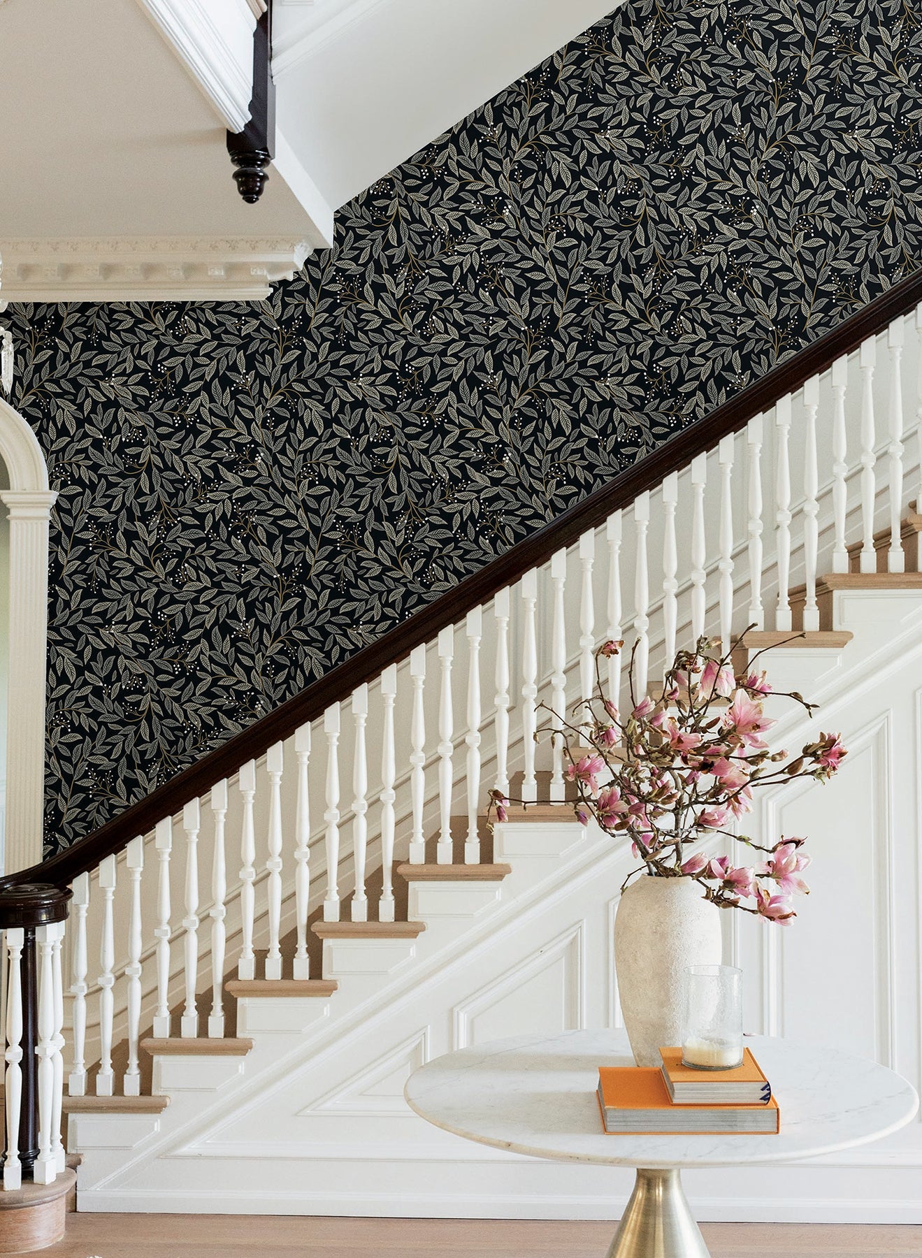 Rifle Paper Co Willowberry Wallpaper - Black