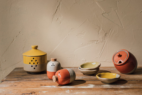 Solar Ochre Garlic Keeper