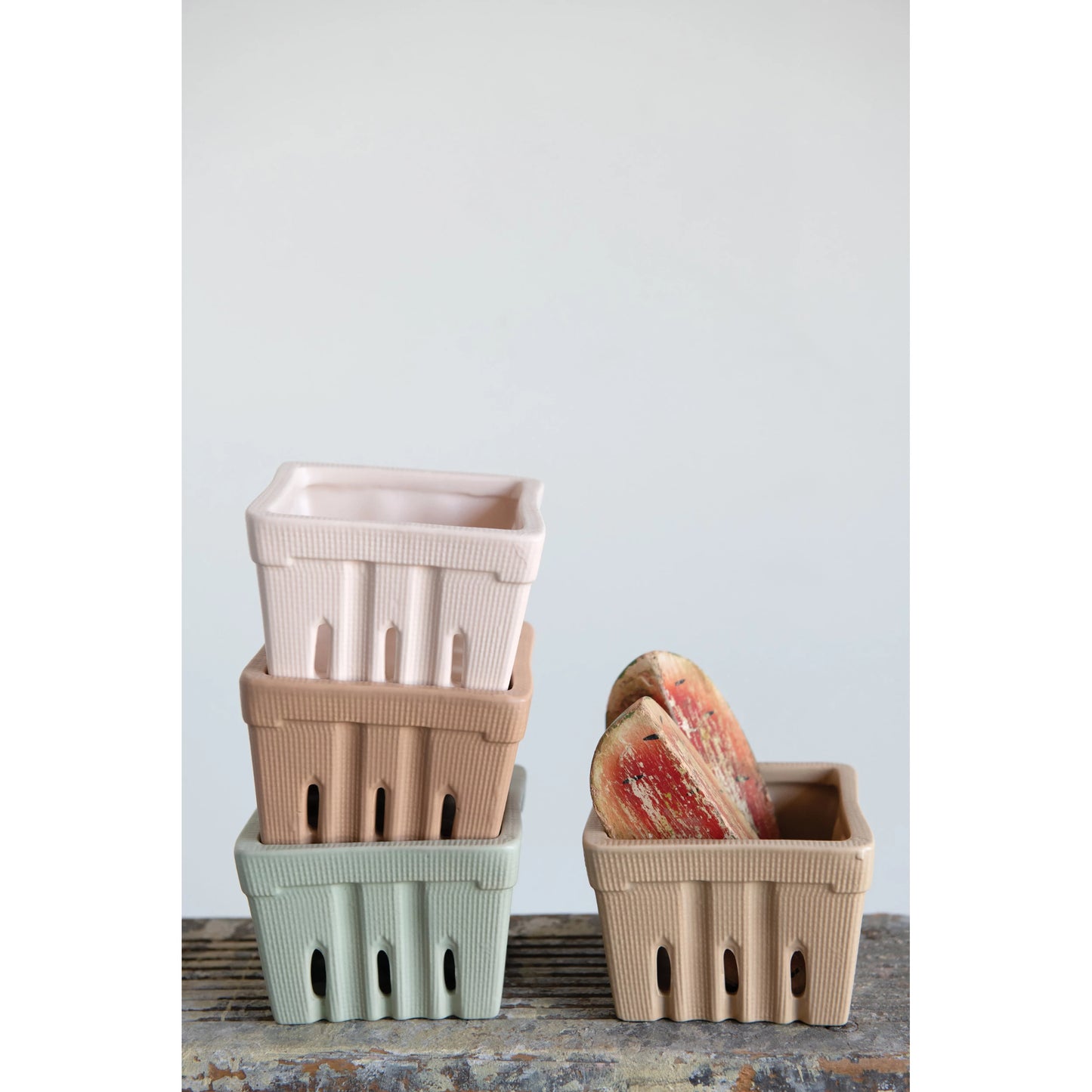 Matte Tara Berry Basket - Natural