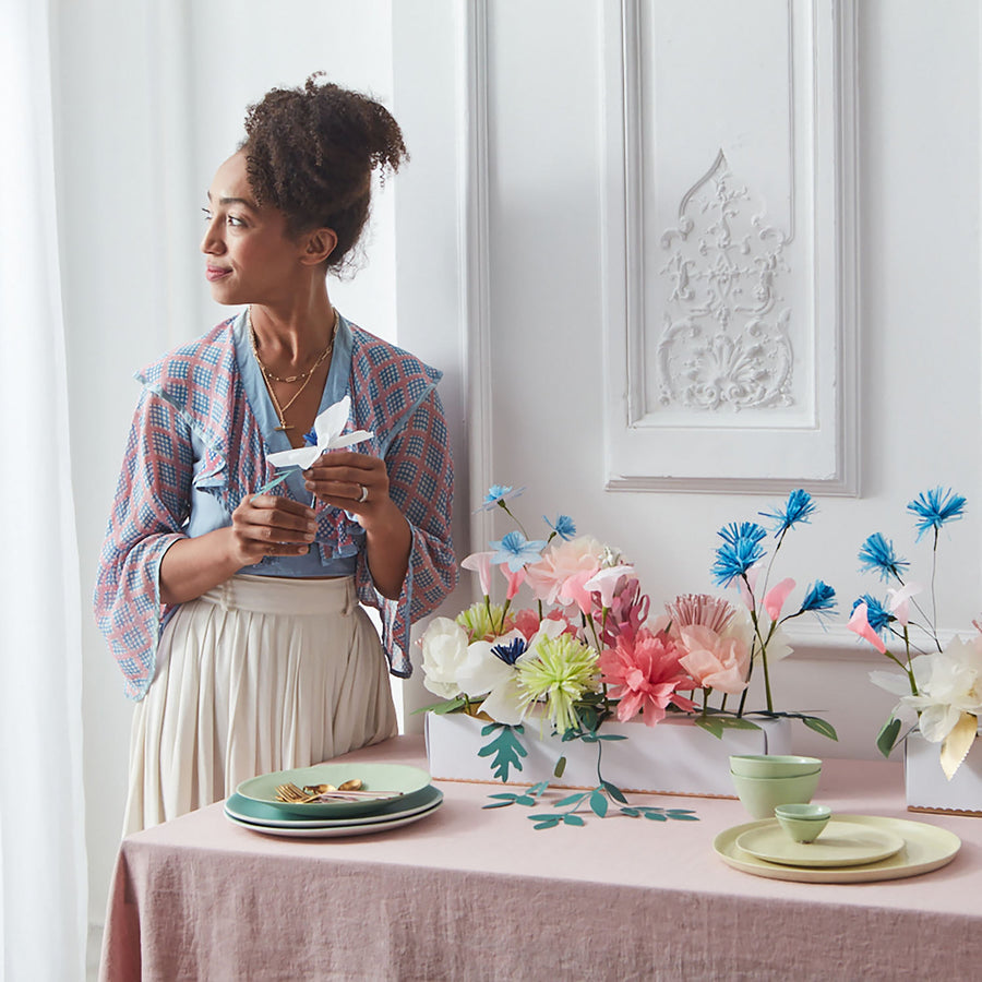 Hazel Gardiner Spring & Summer Table Centrepiece