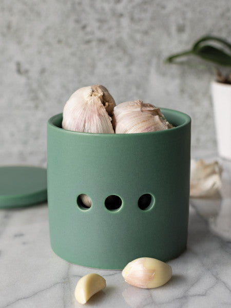 Garlic Keeper - Elm Green