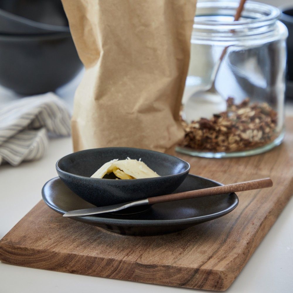 Livia Small Oval Plate Set - Matte Black