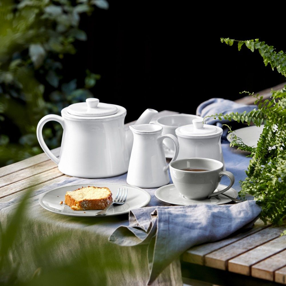 Friso Tea Cup & Saucer Set - White