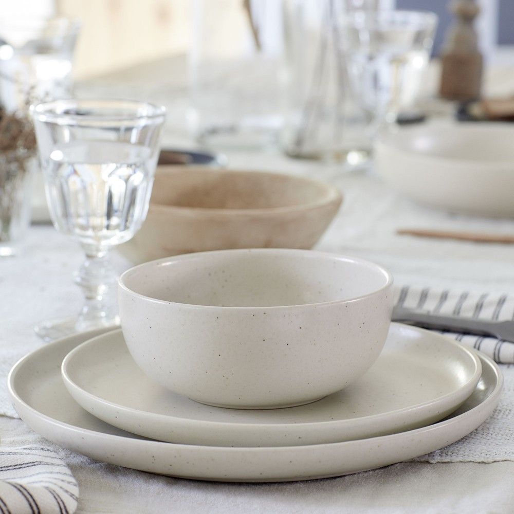 Pacifica Salad Plate Set - Vanilla