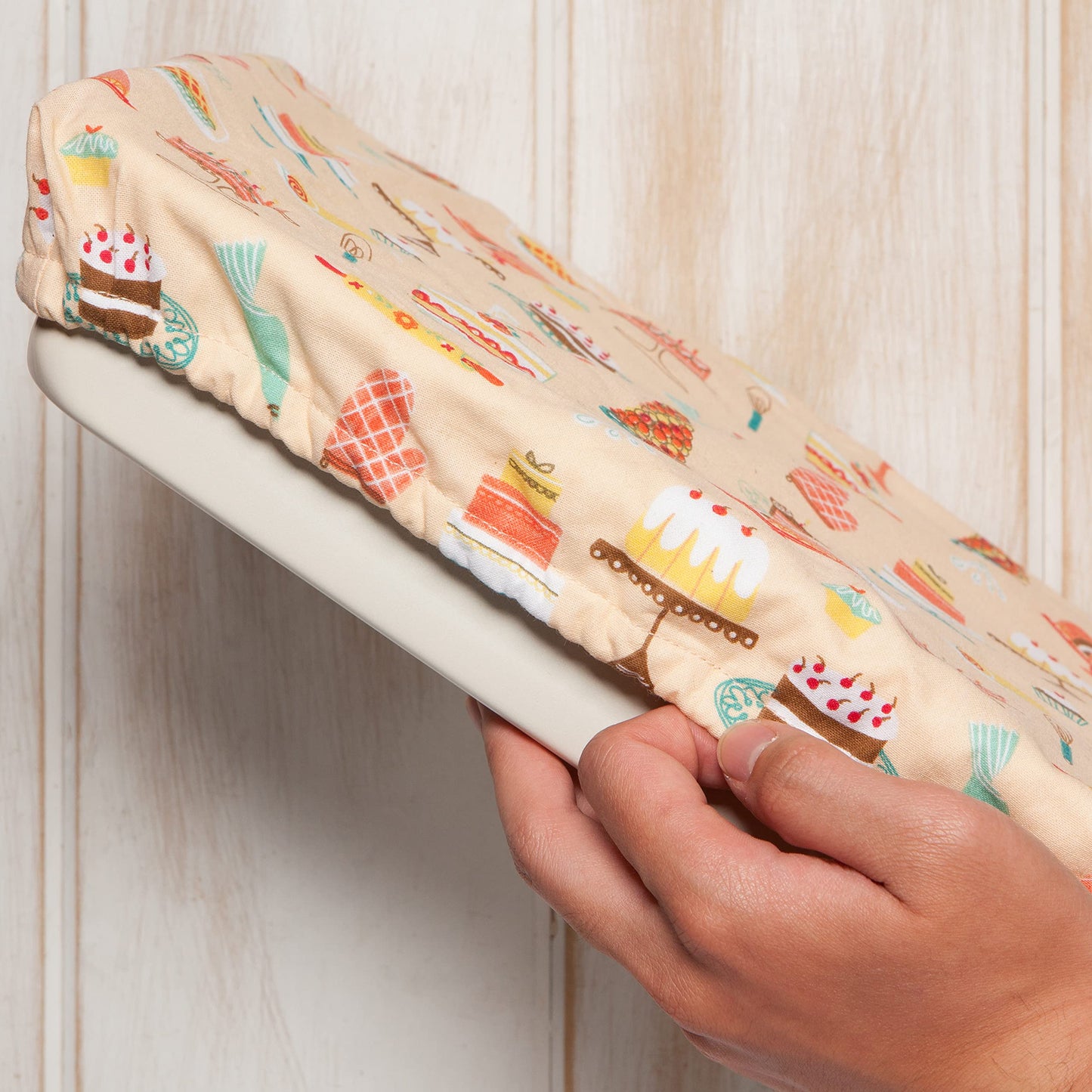 Baking Dish Cover - Cake Walk