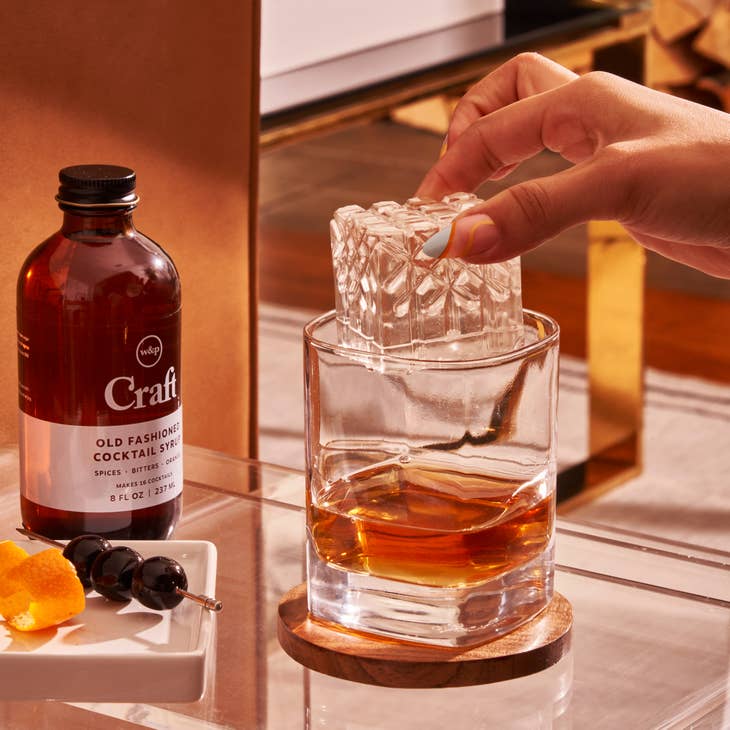 Peak Ice Tray - Crystal