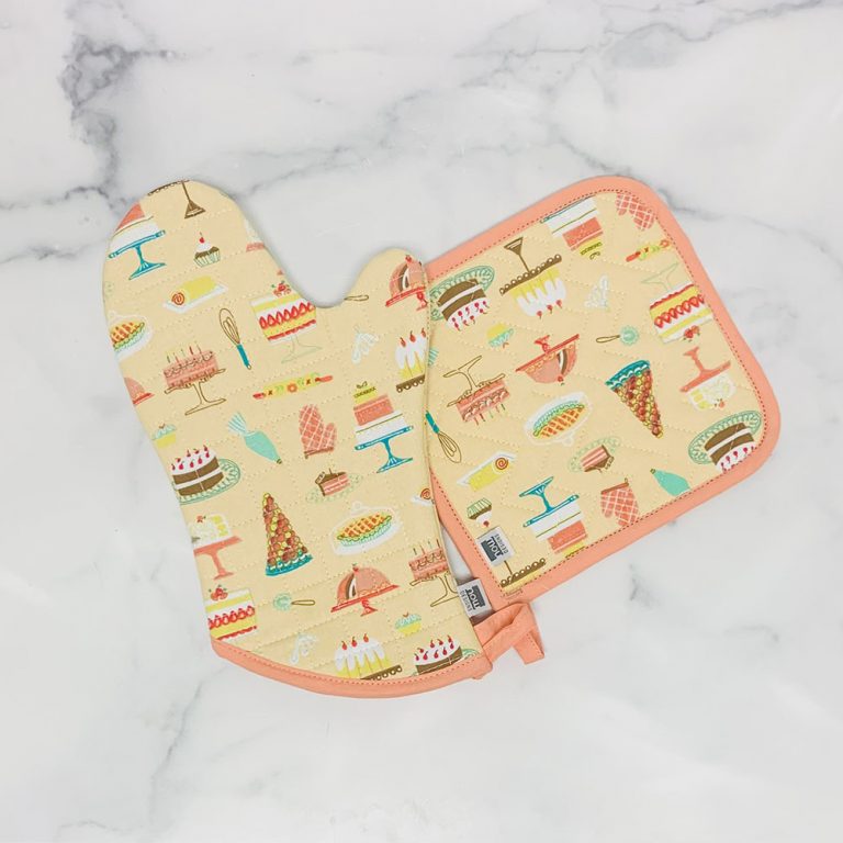 Pot Holder Oven Mitt Set - Cake Walk