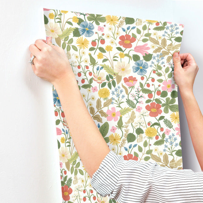 Rifle Paper Co Strawberry Fields Wallpaper - White