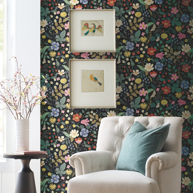 Rifle Paper Co Strawberry Fields Wallpaper - Black