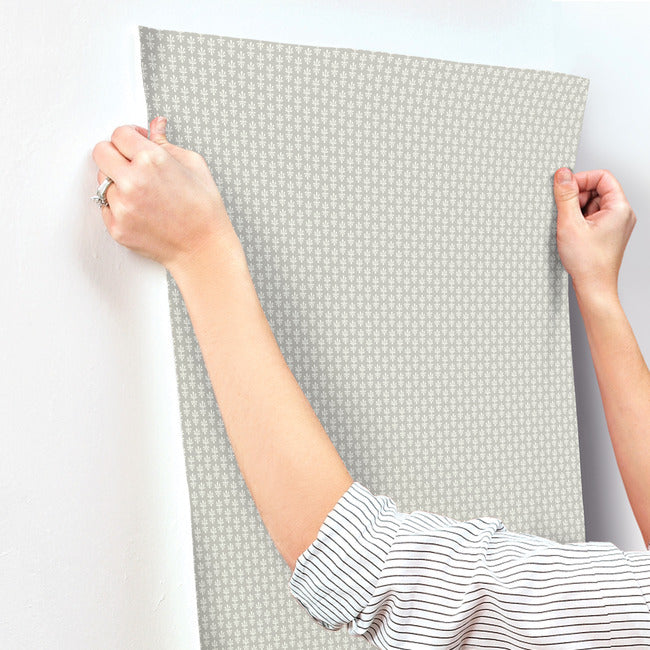 Rifle Paper Co Petal Wallpaper - Grey & White