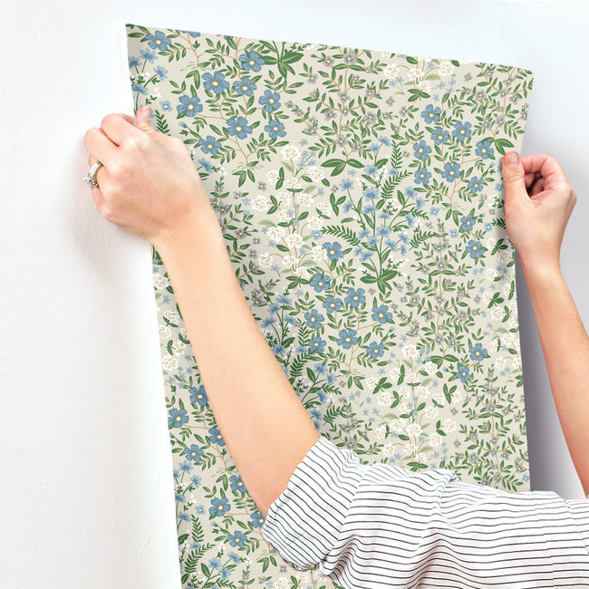 Rifle Paper Co Wildwood Garden Wallpaper - Linen