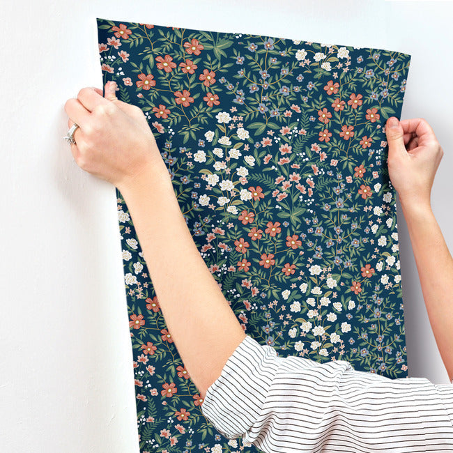 Rifle Paper Co Wildwood Garden Wallpaper - Navy