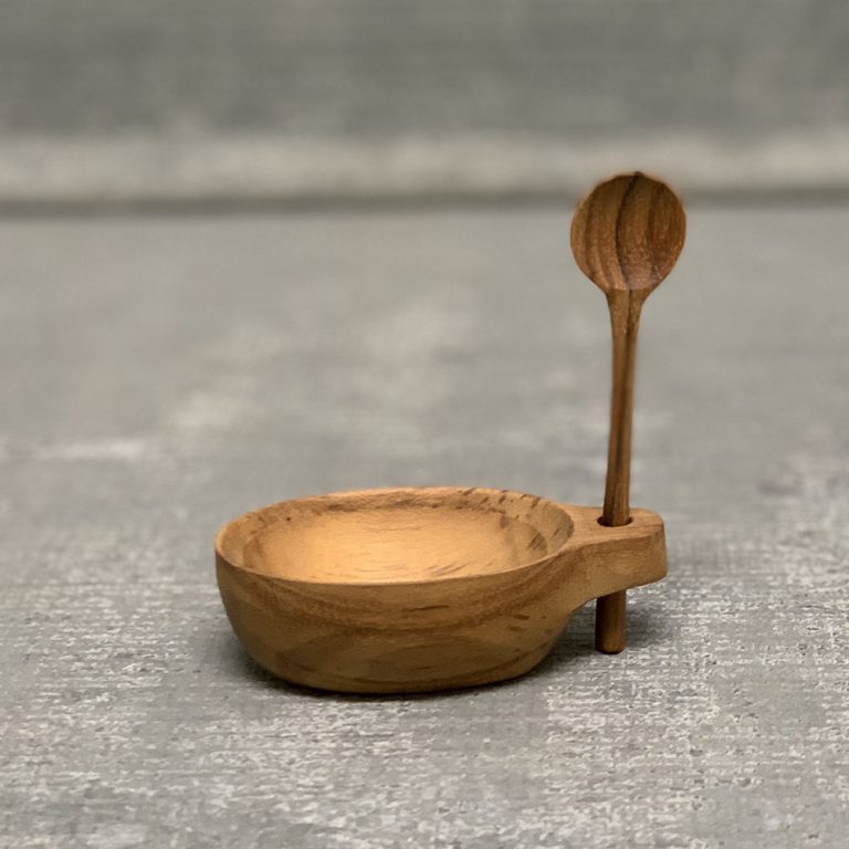 Teak Cellar With Vertical Spoon