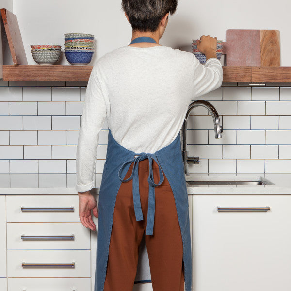 Heirloom Apron - Midnight Blue