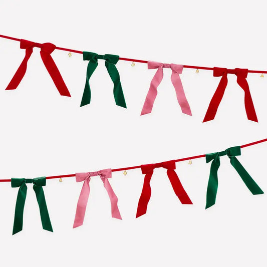 Velvet Bow Bell Garland