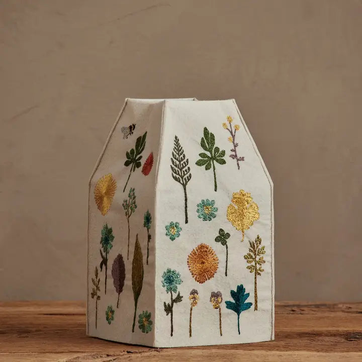 Garden Tissue Box Cover
