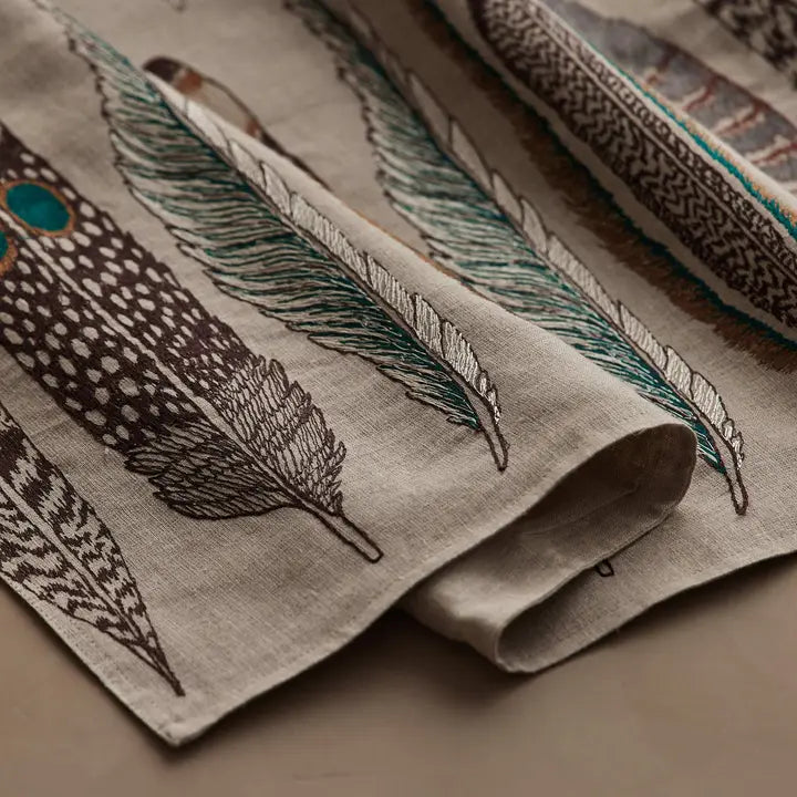 Table Runner - Feathers