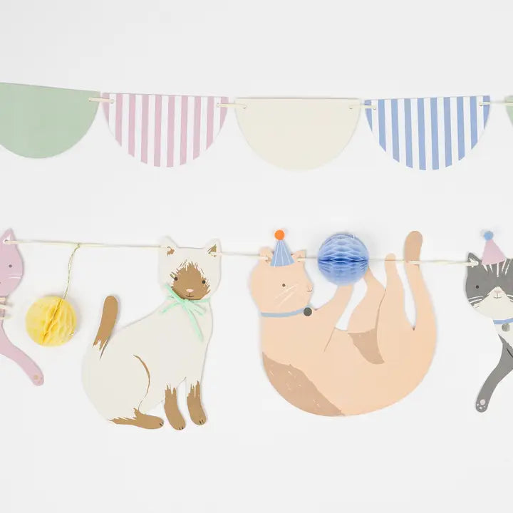 Cute Kittens Garland Set