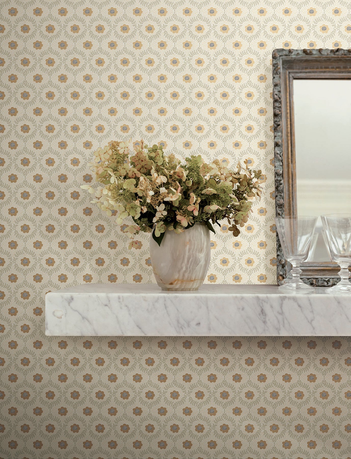 Rifle Paper Co Emma Wallpaper - Linen