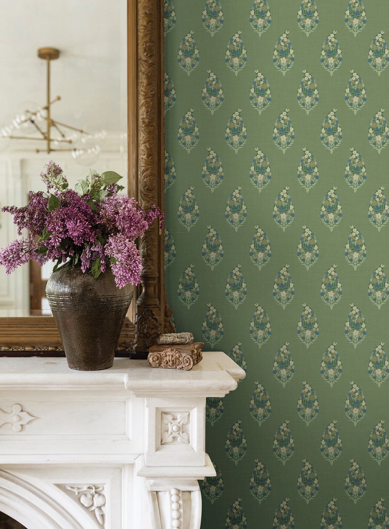 Rifle Paper Co Paisley Wallpaper - Green