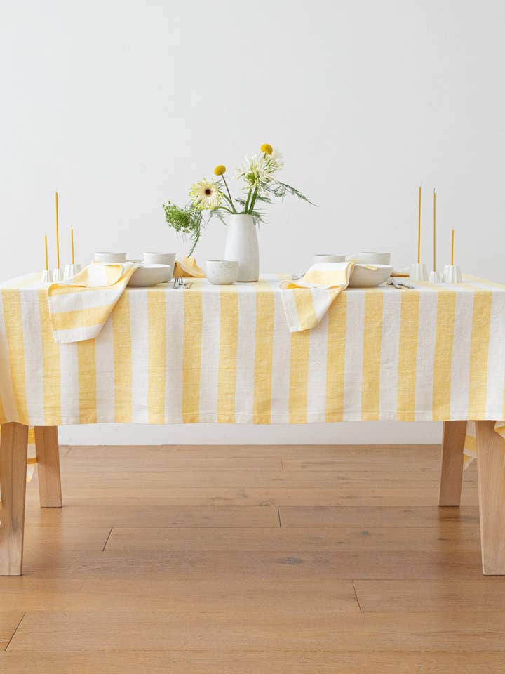 Philippe Linen Tablecloth - Yellow