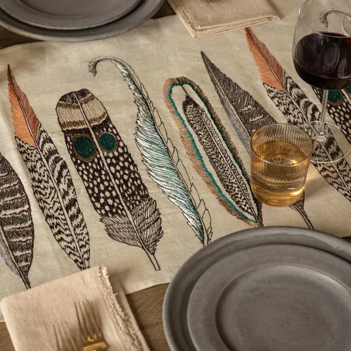Table Runner - Feathers