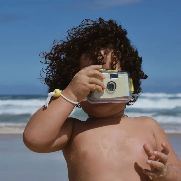 Underwater Film Camera - Pool Party Neon Green