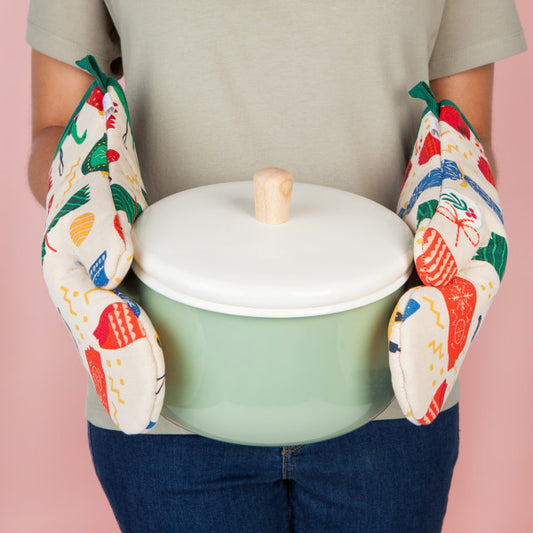 Oven Mitt Set - Christmas Charms