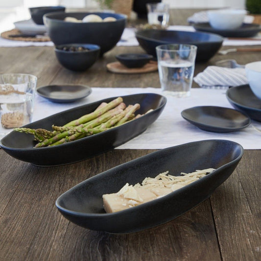 Livia Small Oval Platter - Matte Black