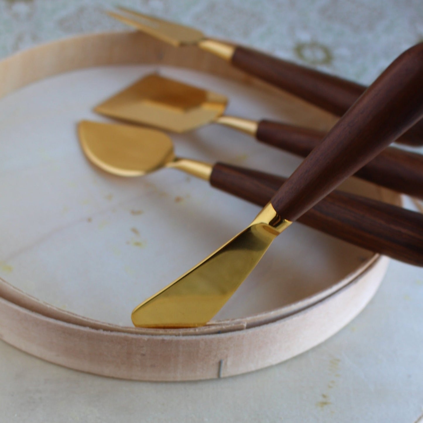 Gold & Wood Cheese Set