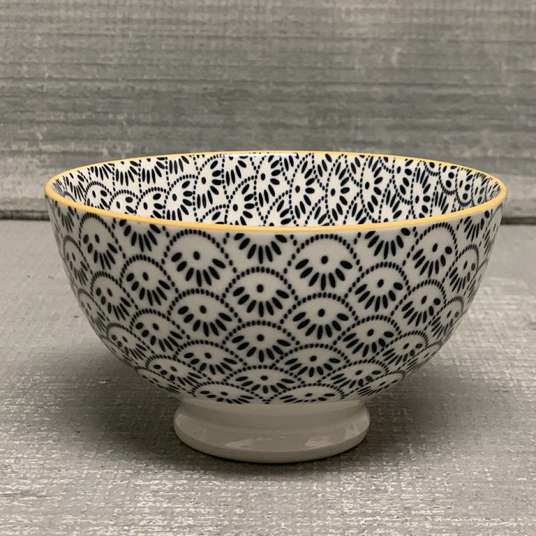 Coupe Stamped Bowl - Dot Scallop