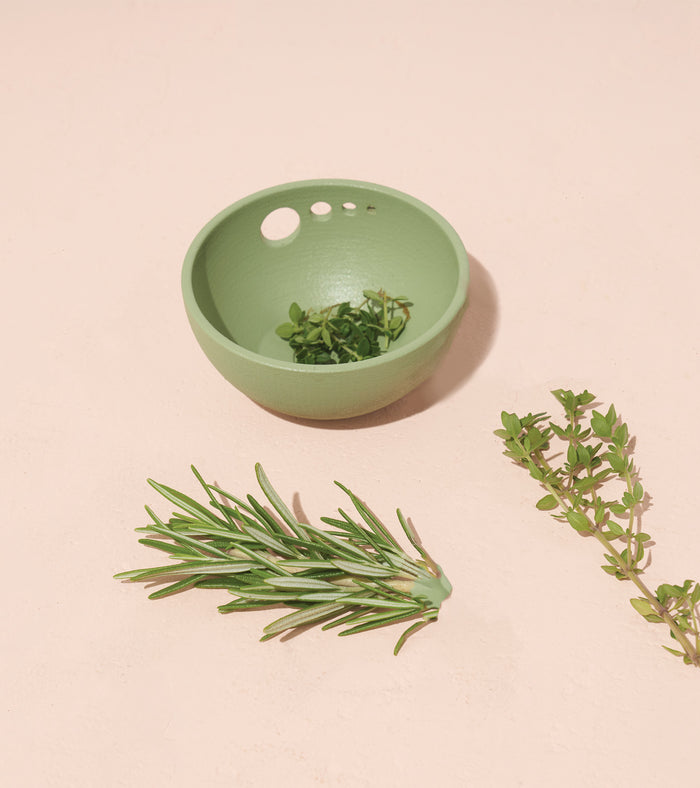 Herb Pull and Pinch Dish