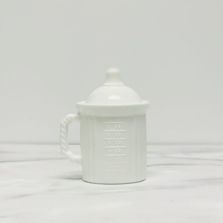 Measuring Jar With Lid - Milk White