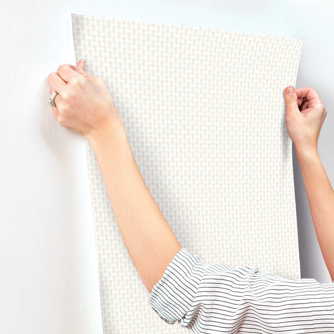 Rifle Paper Co Petal Wallpaper - White & Linen
