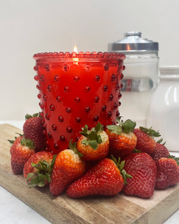 Simpatico Hobnail Candle - Strawberry Poundcake