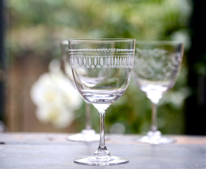 Wine Glass Set - Ovals