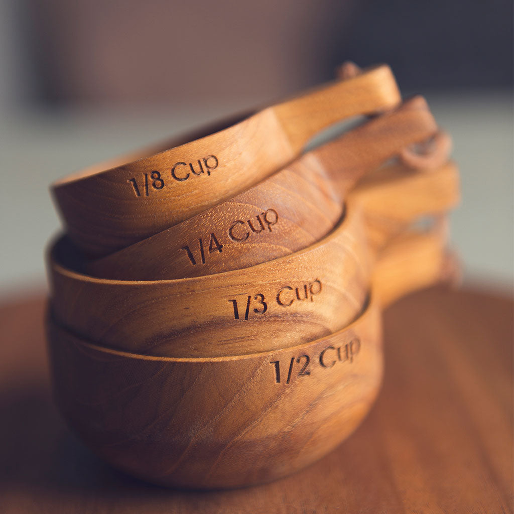 Teak Measuring Cups With Handle Set