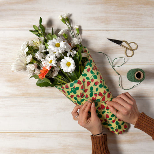 XL Beeswax Wrap - Berry & Fruit